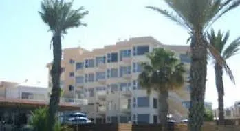 Hotel Eternity *